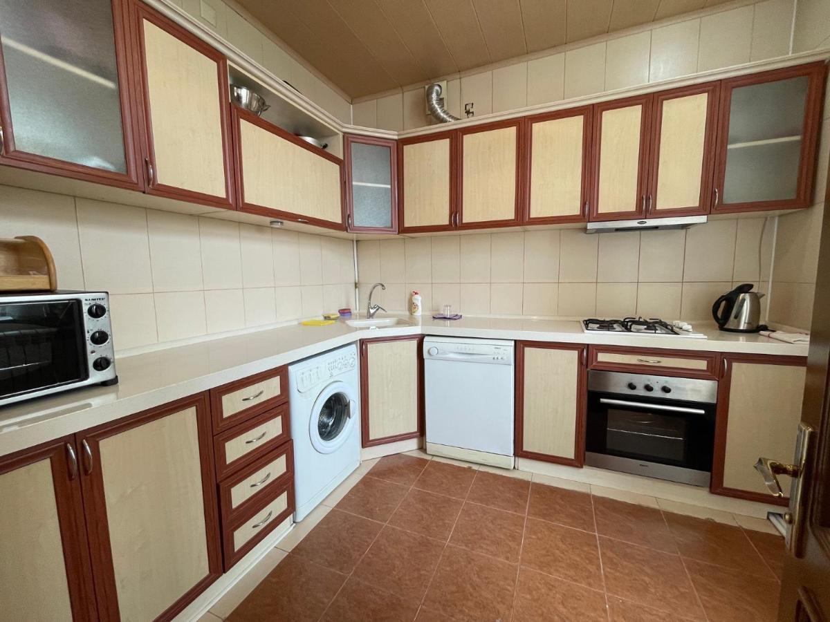 Sea View Maiden Apartment บากู ภายนอก รูปภาพ